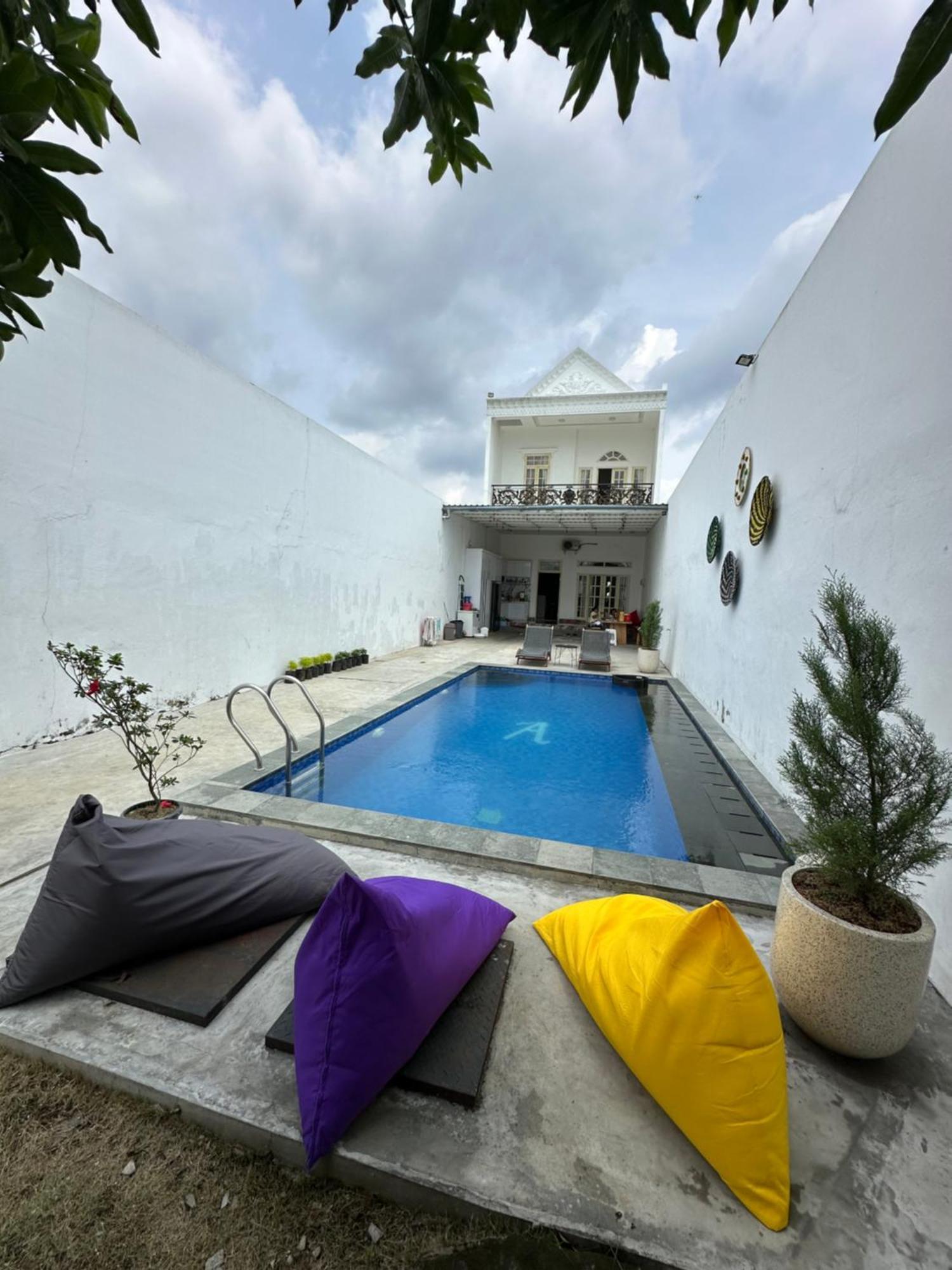 Villa Rumah Putih Jogja Yogyakarta Eksteriør billede